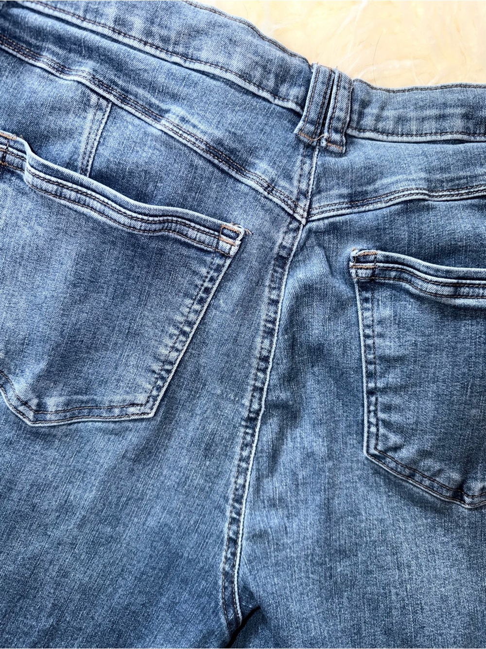 🤎 KUHL // Classic Super Stretchy Active Jeans - Picture 4 of 4